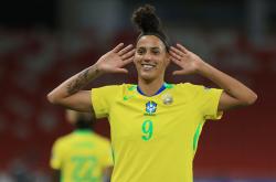 开云体育APP下载-球员突破自我，出色表现帮助球队一路高歌