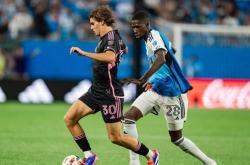 开云体育官网-塞尔提克不敌太阳，肯特表现强劲能稳此的简单介绍