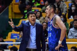 开云体育APP下载-浙江男篮青年队员崭露头角，成为球队的新希望