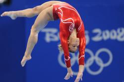 开云体育官网-卢卡库攻防两端统治赛场，西班牙战术完胜正面击溃哥伦比亚