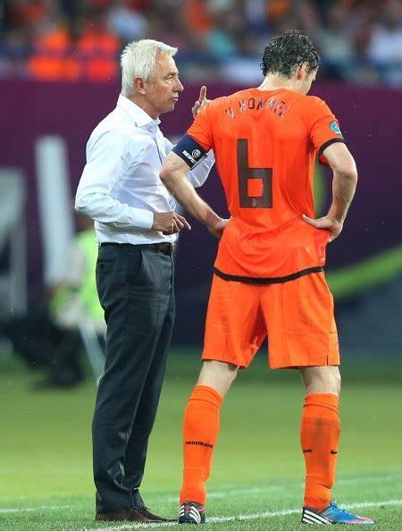 包含沃尔夫斯堡后防陷入危机,需改进战术的词条 包含沃尔夫斯堡后防陷入危机,需改进战术的词条