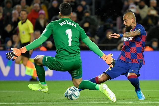 格拉纳达主场击败加那利，保持佳状态连胜的简单介绍