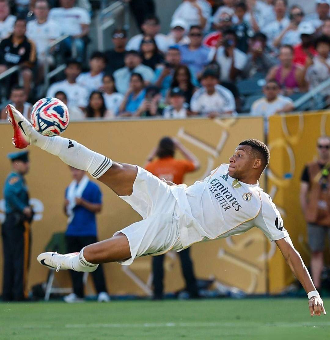 欧洲足球赛事的精彩瞬间再现