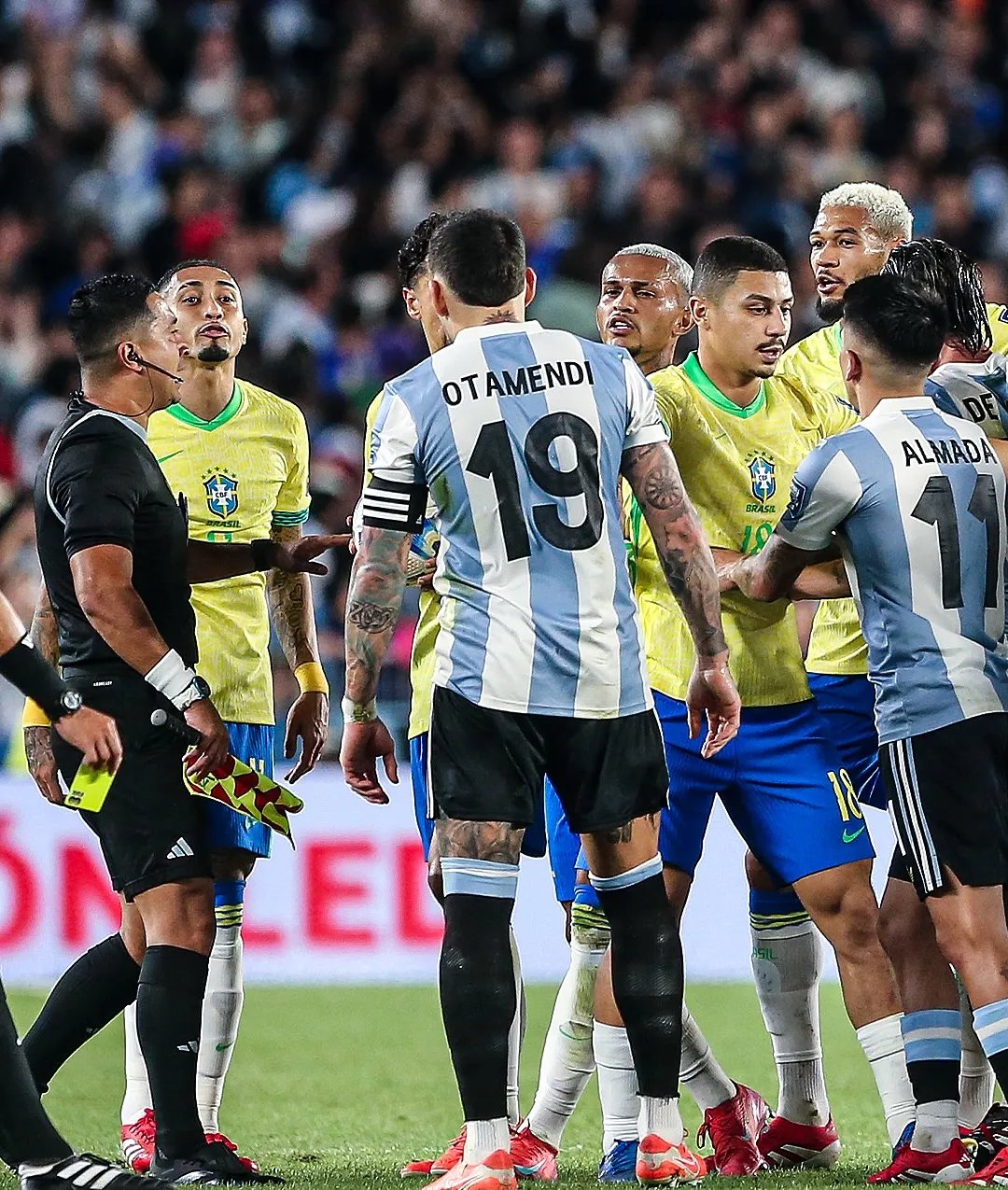 乌拉圭蒙得维的亚备战亚冠战，队员备战热情高涨的简单介绍