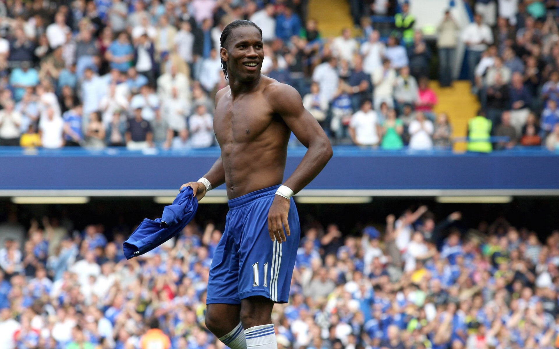 英超争冠之夜,阿尔瓦雷斯让比赛提前失去悬念