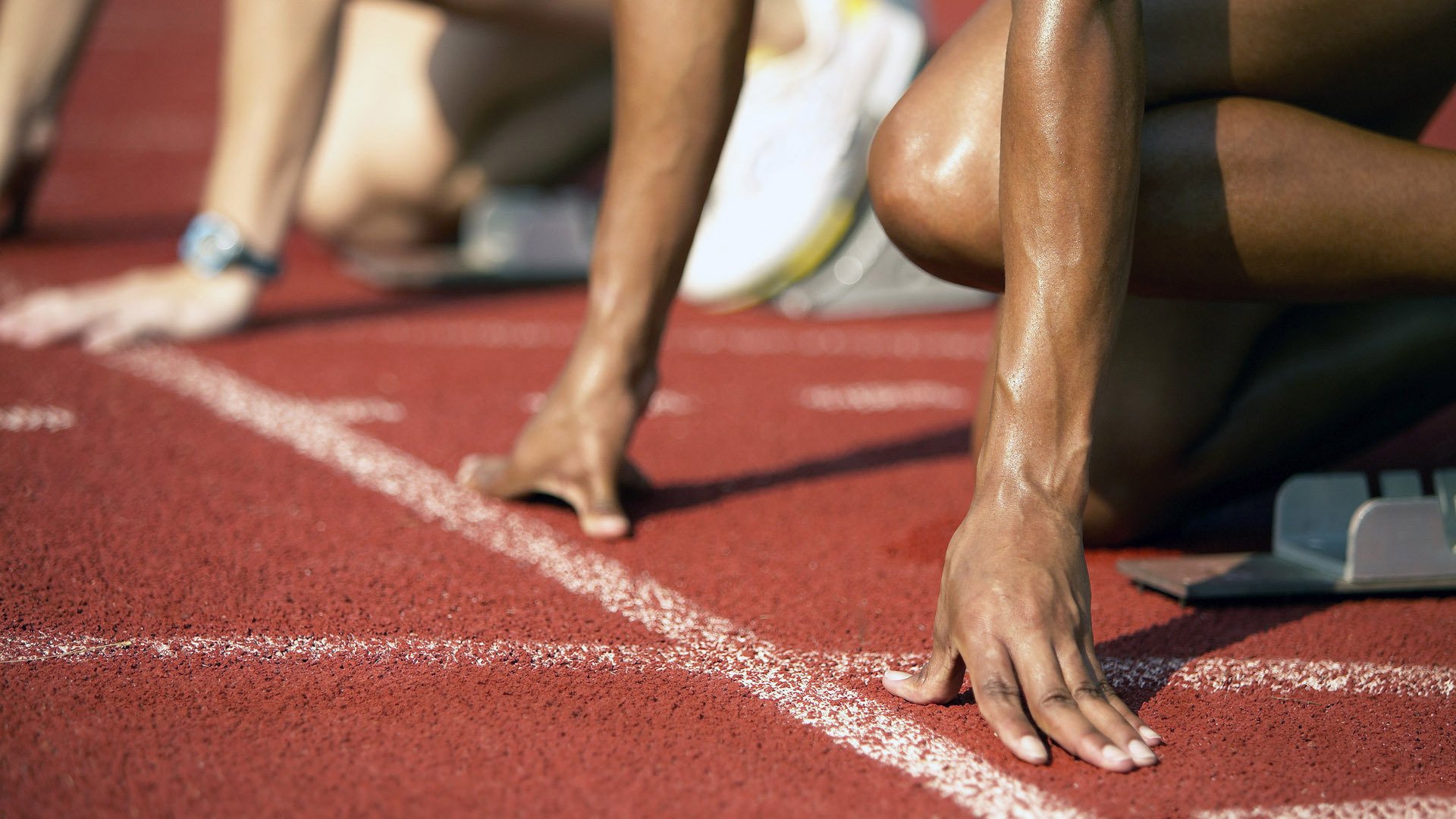 斯通斯爆发破罗马封锁，比利亚雷亚尔战术困局启示录